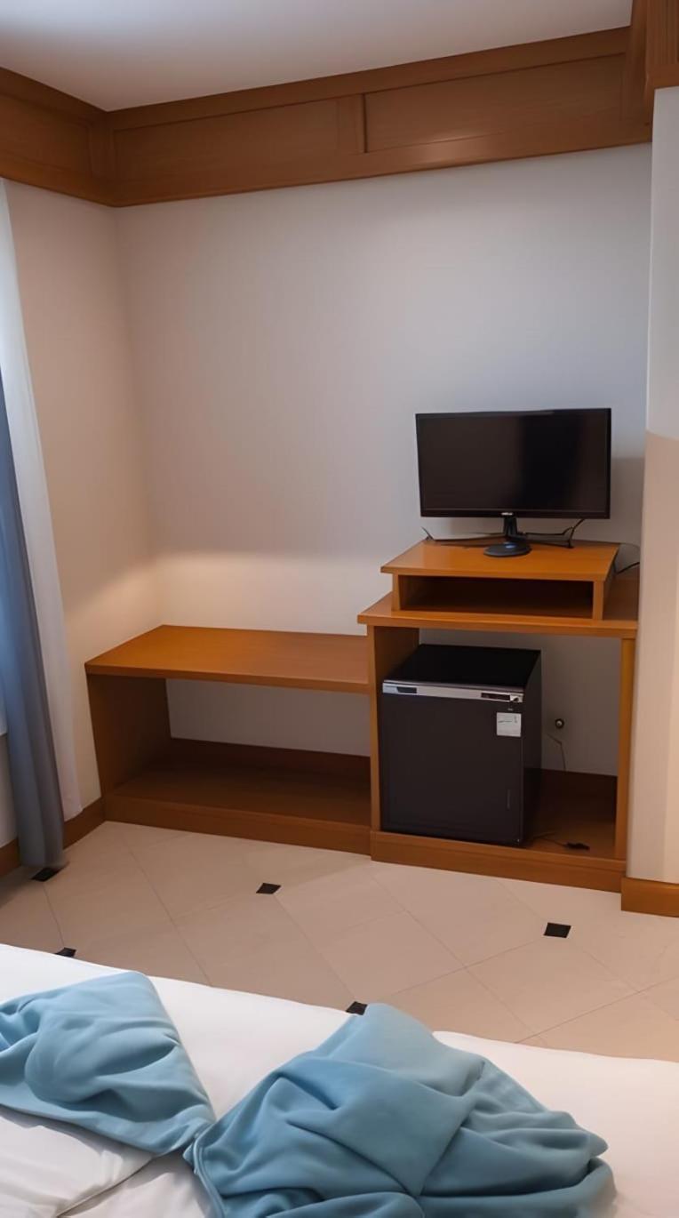 Hack Patong Beach Hotel Camera foto